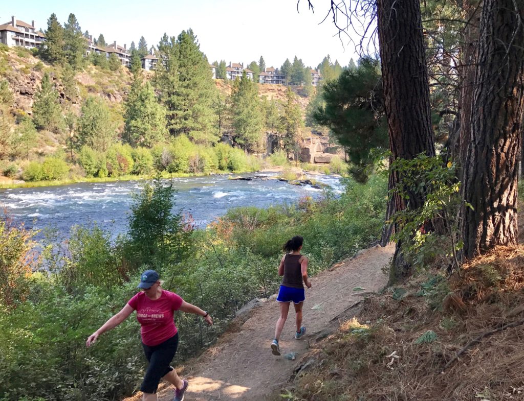 goodpairofshoes.com walking on the Deschutes River Trail in Bend Oregon